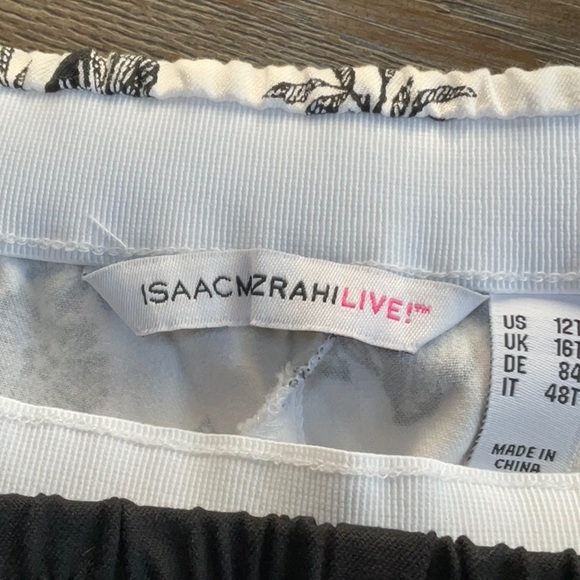 ISAACMIZAHILIVE CAPRIS - Picture 9 of 14